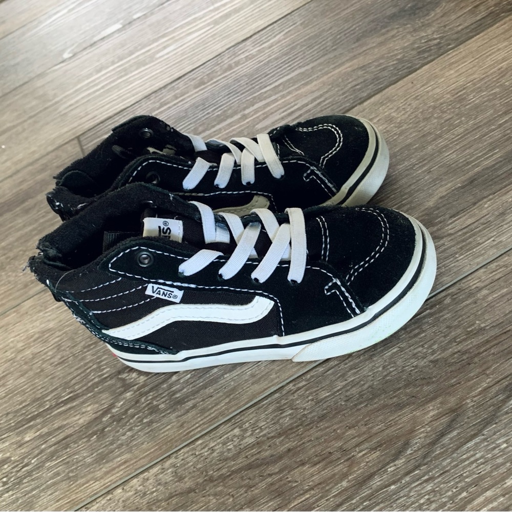 Toddler vans (7)